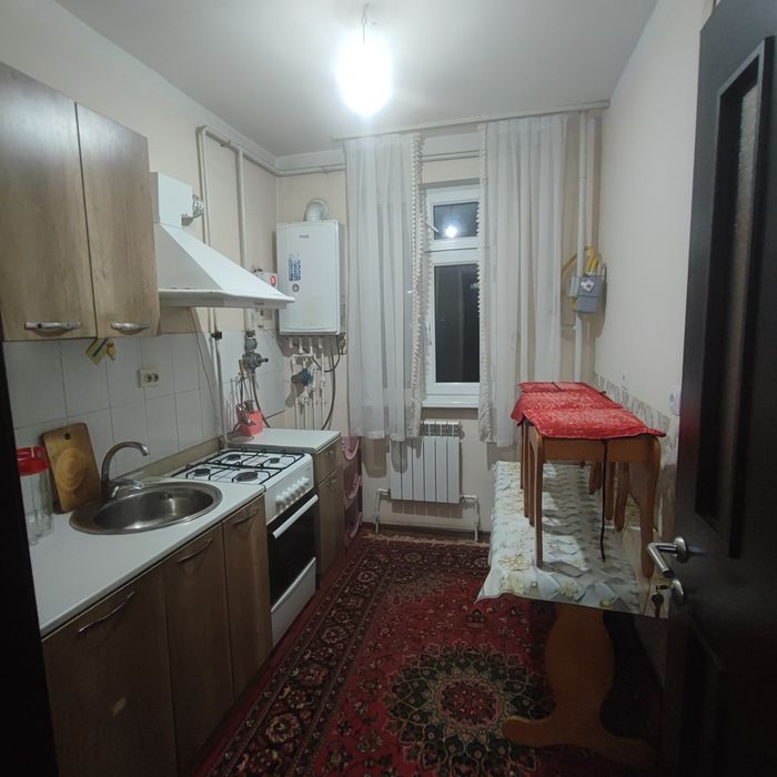 Sergeli-7A da 2 xona kvartira Srochna Naqd va Ipotekaga Sotaman.