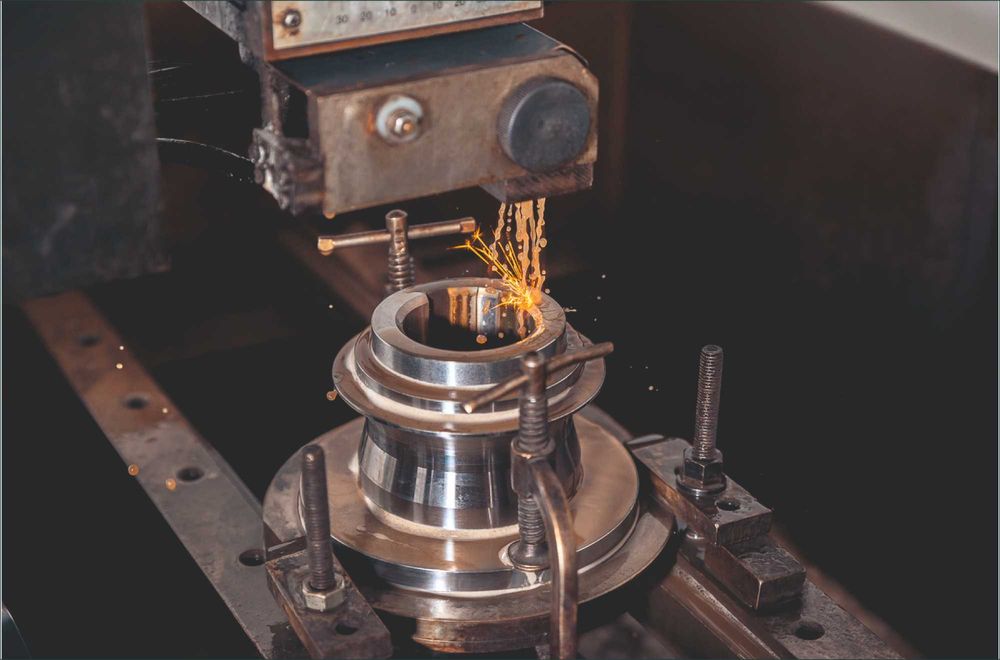 Лазерная резка, фрезерный и токарный станок с ЧПУ, решетки, листогиб