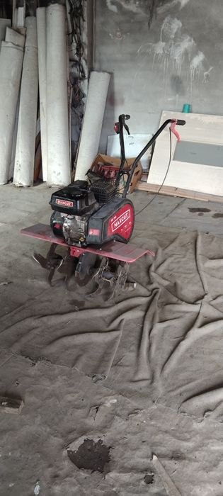 Продам культиватор