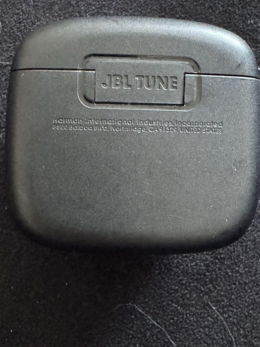 De vanzare casti in ear JBL tune flex