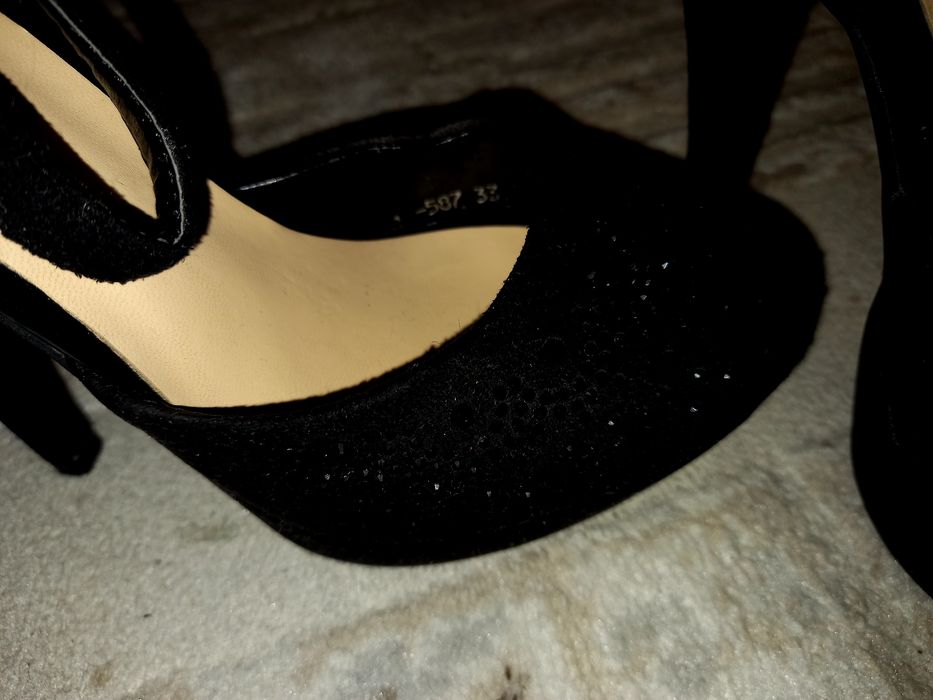 Туфли новые нубук.