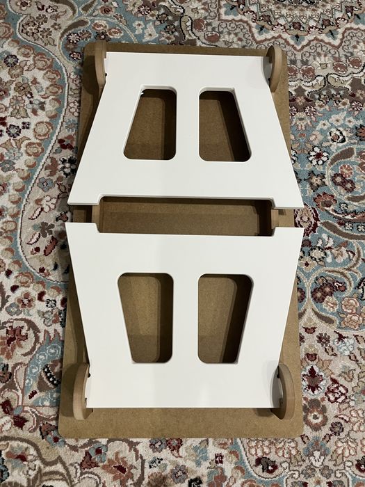 Складной стол для ноутбука