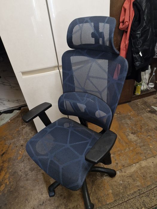 Кресло офисное компьютерное