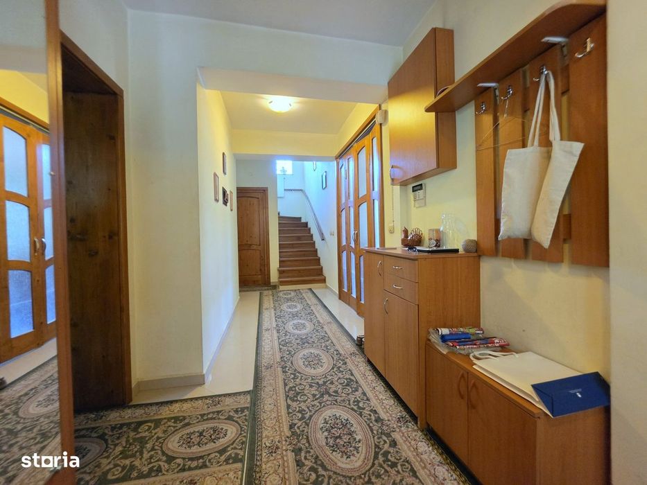 Vila Militari - Chiajna - Rosu, peste 400 mp construiti, teren 1250 mp
