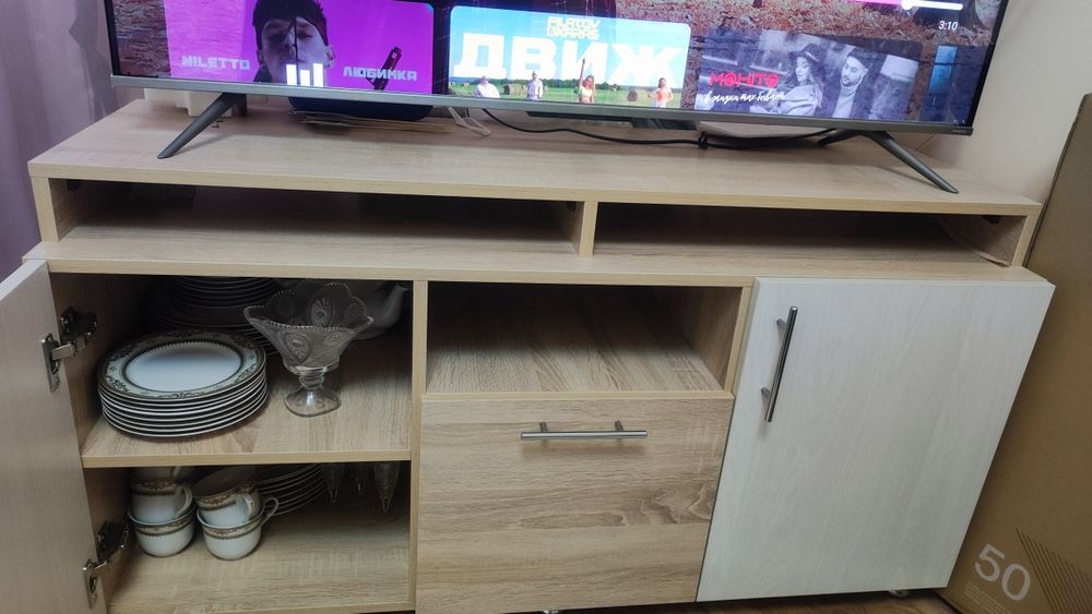 Тумба под телевизор