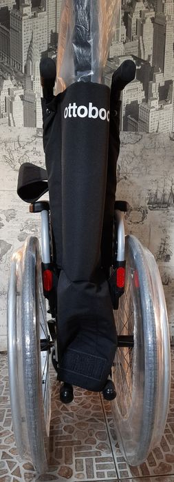 Брендовая кресло коляска по возрасту из Германии фирма Meyra Ortopedia