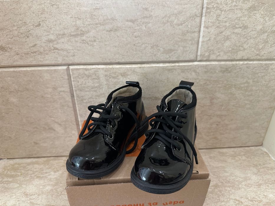 Zara /H&M обувки