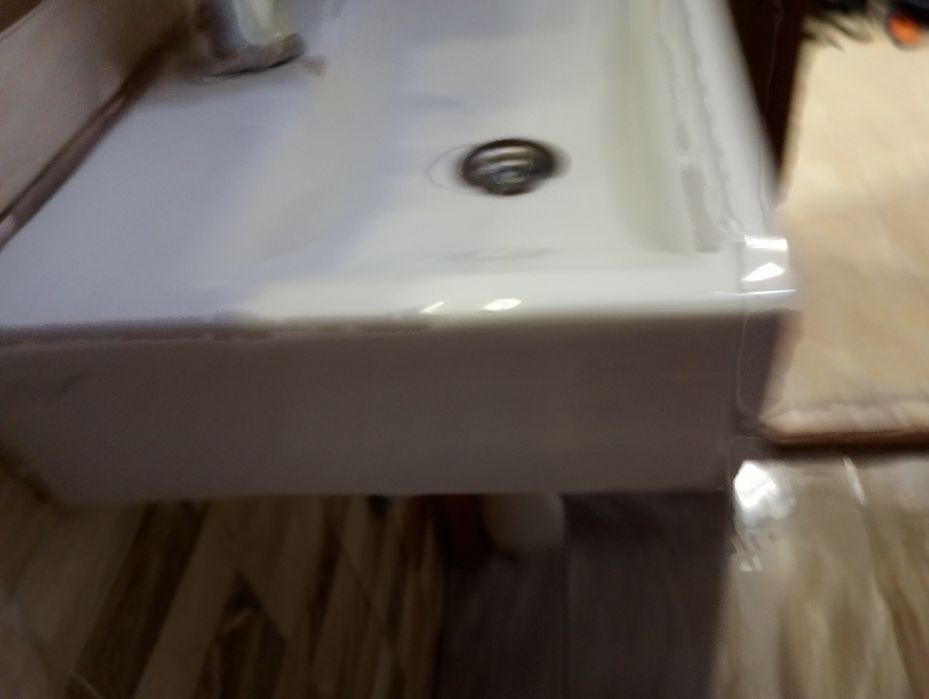 Керамичен умивалник -Германия