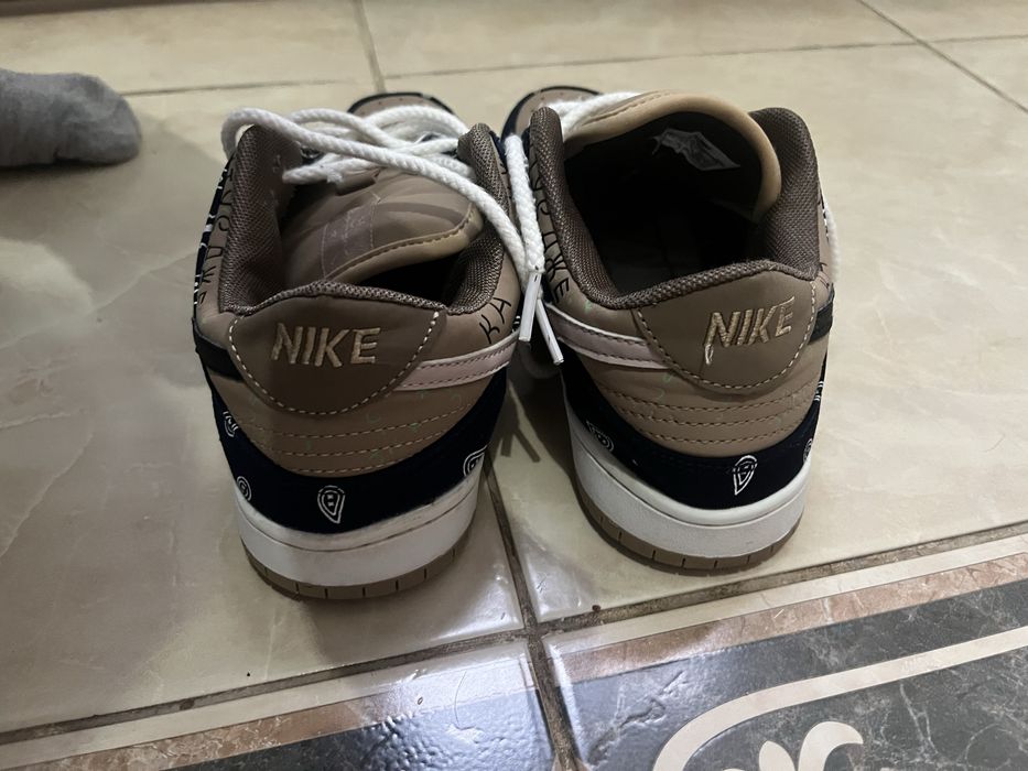 Кроссовки найк данки