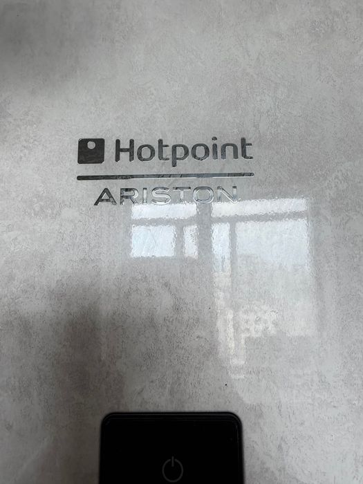 Холодильник Ariston