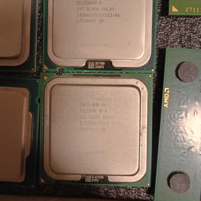 Стари процесори Intel, AMD