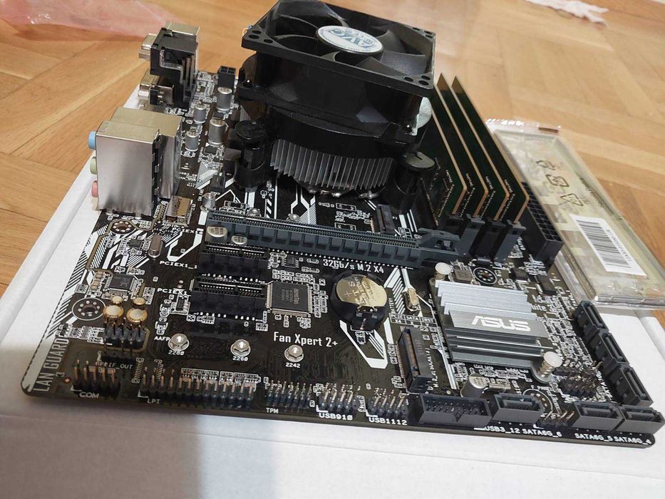 Intel i5 7500 + Asus Prime B250M-A + 16GB 2400Mhz Samsung