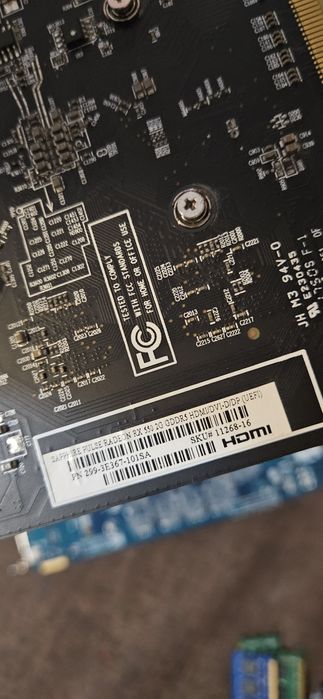 Placi video pc radeon 6850 gdr 5,sahppiere 2gb gdr5