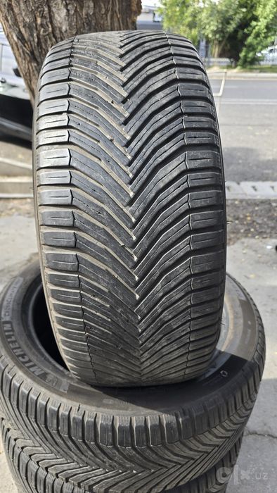 255/45/R20 Michelin Cross Climate²