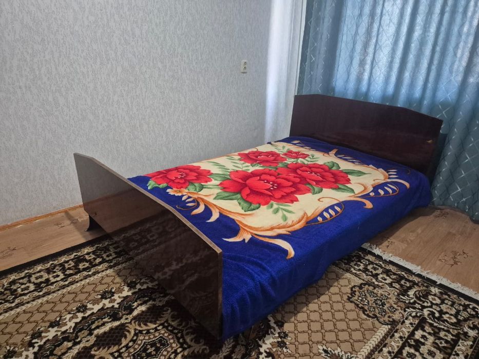 Диван отдам даром
