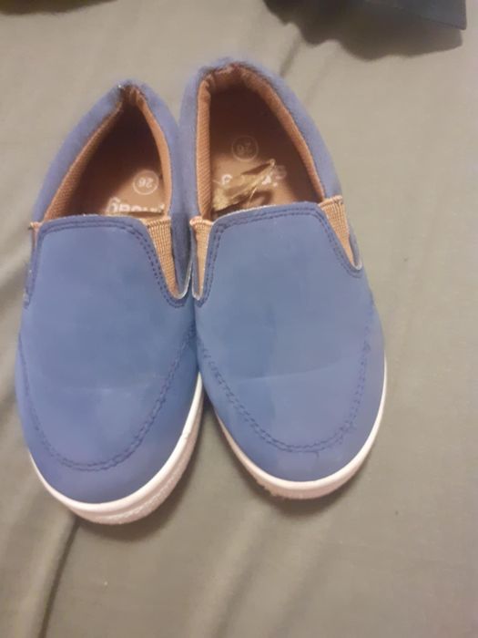 Pantofi eleganti