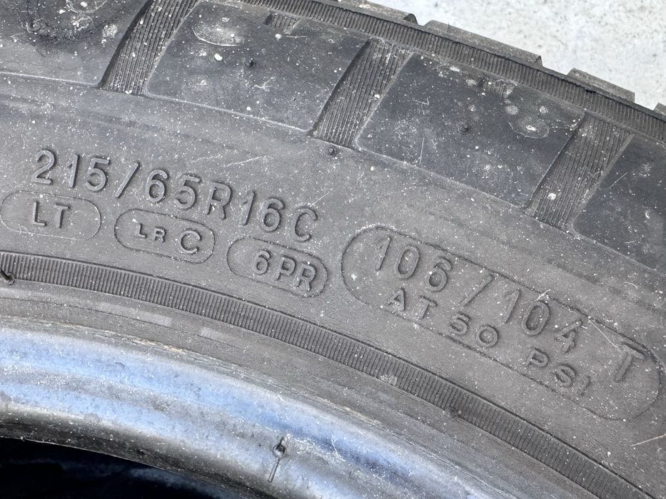 215/65/R16C Micnelin Agilis51 2бр летни бус dot2219