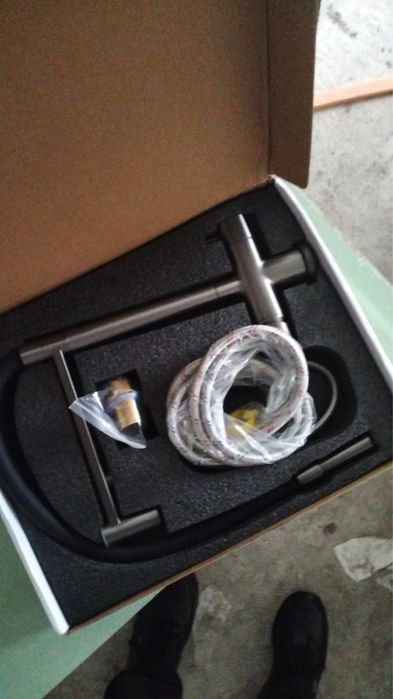 Новый смеситель в упаковке