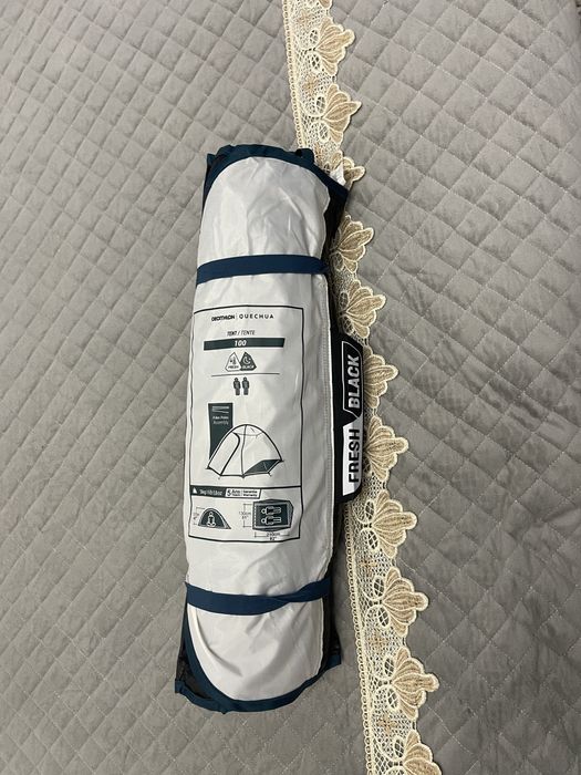 2- Местная палатка фирмы quechua (frash&black)