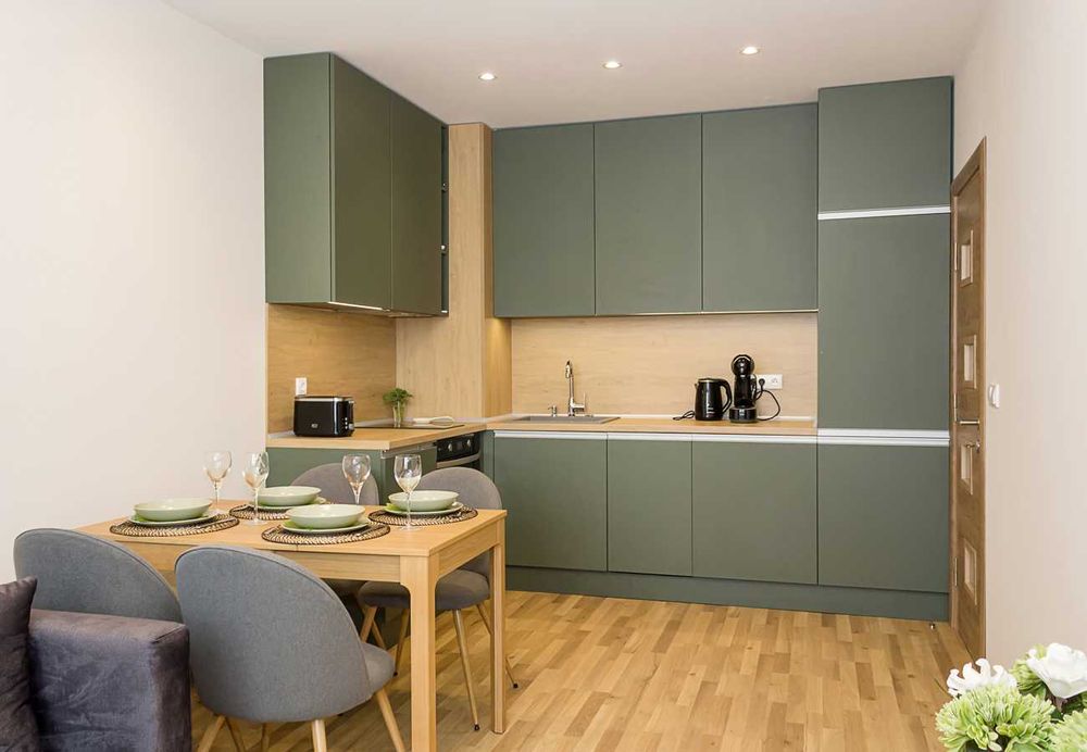 Дава се под наем Двустаен апартамент в Варна, Бриз - 60 кв.м за 612 € - Снимка #4