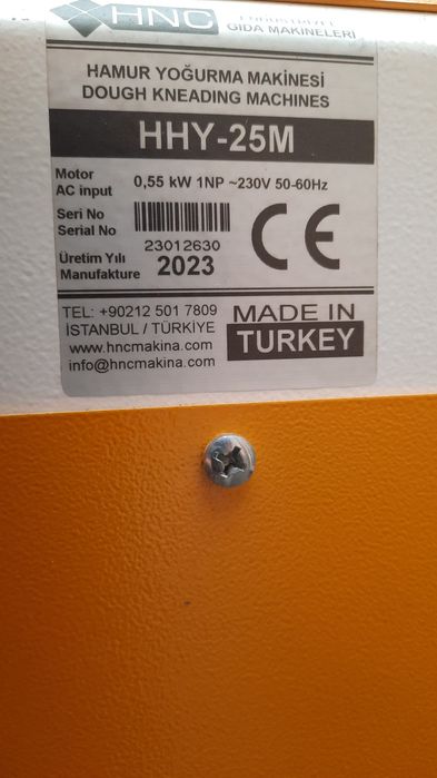 Продам тестомес новый на 50л