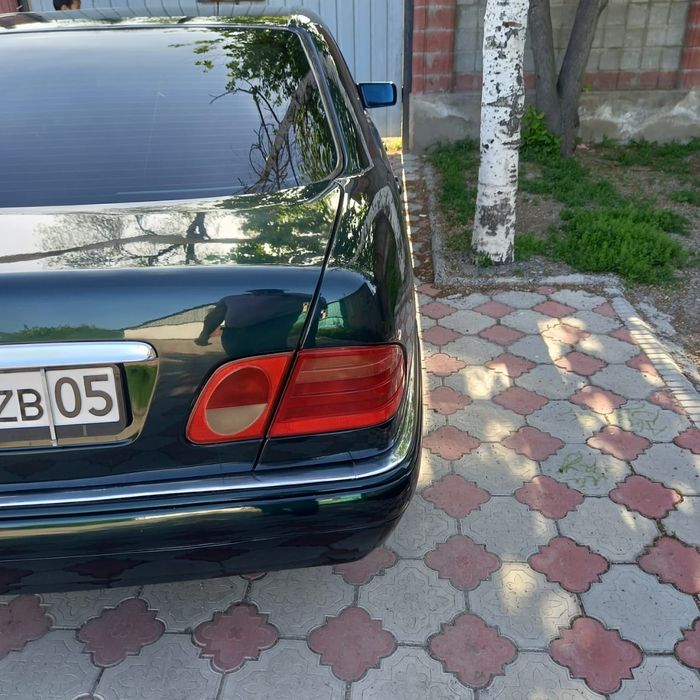 Срочно продам мерседес