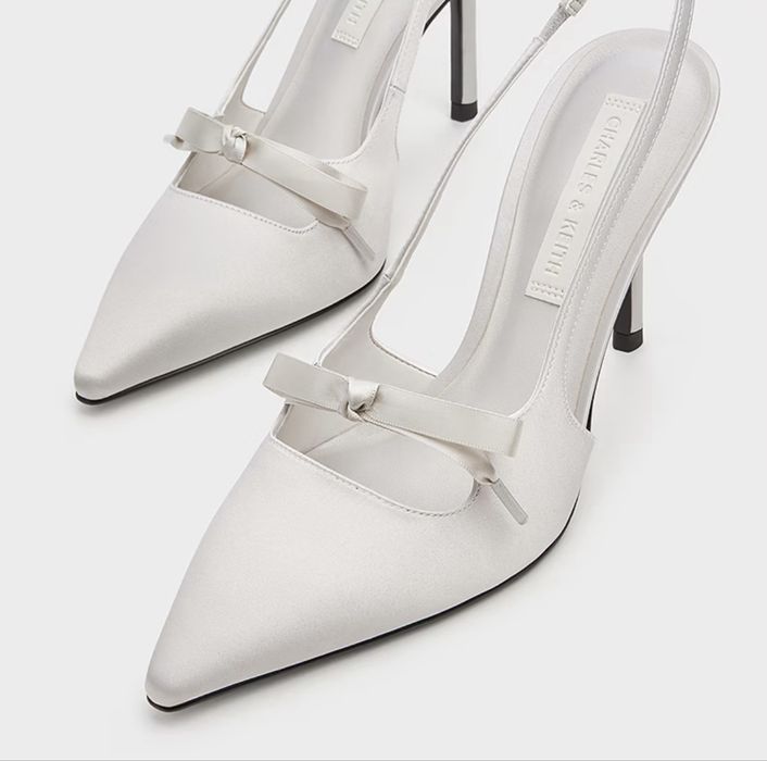 Новые оригинальные туфли Charles and Keith