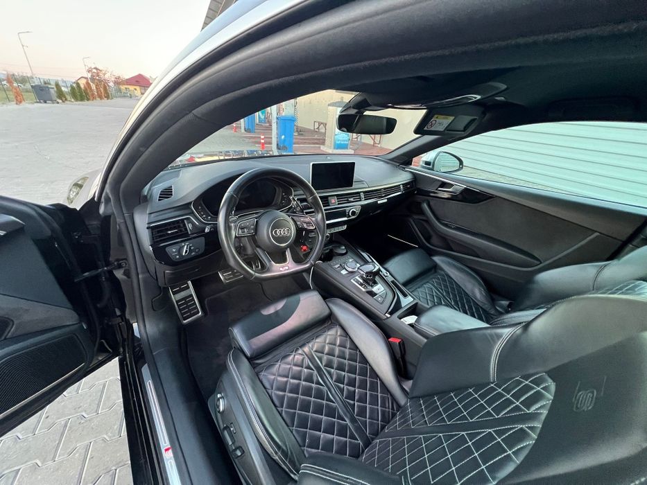 Vand Audi S5 coupe, negru