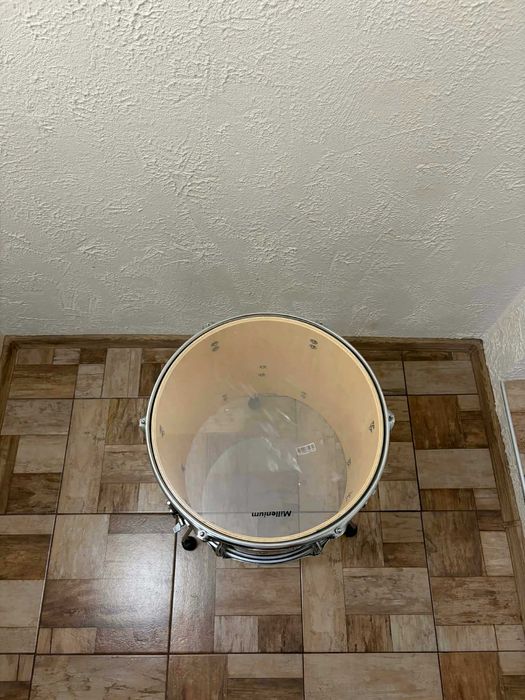 Продавам барабан/тъпан 16инча Milenium
