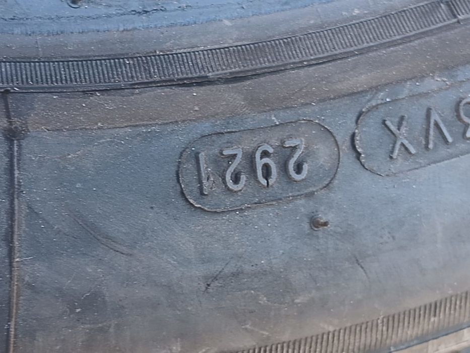 Anvelopa 235/45/R18 Bfgoodrich  Iarna BMW X3 E83 (facelift) (2006 - 2010)