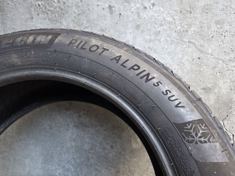 235/55/19 MICHELIN 4бр