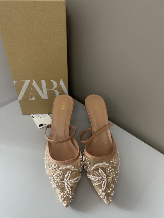 Женские новые босоножки