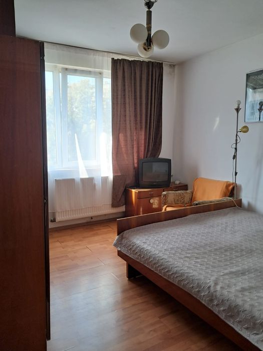 Inchiriez apartament 2 camere Gorjului Militari