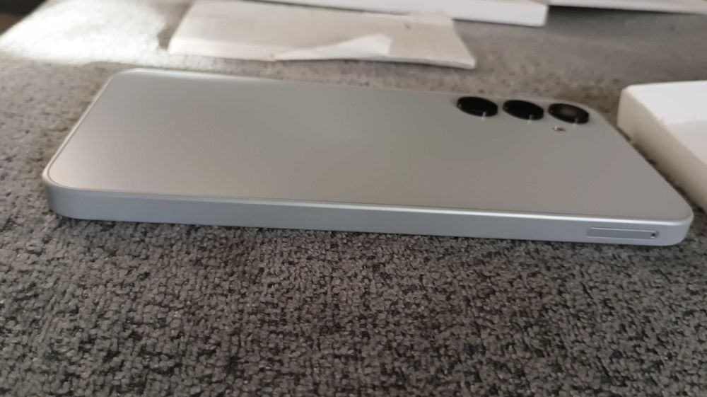 Samsung A16 -8gb 256 GREY (FROZEN)