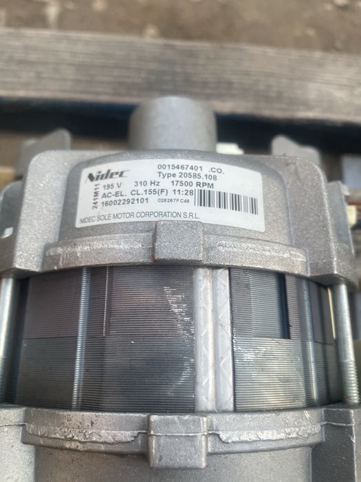 Продам электродвигатель