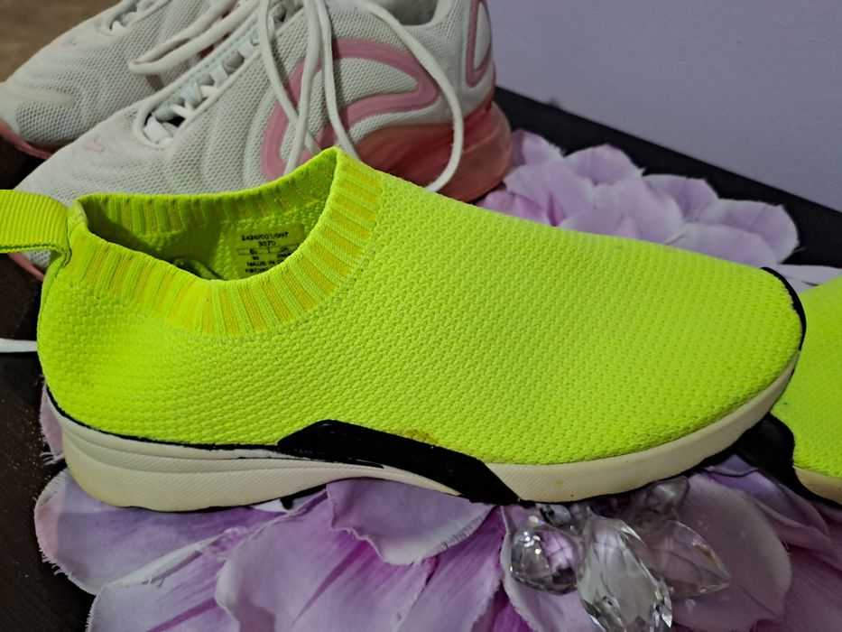 Два чифта маратонки за 20€