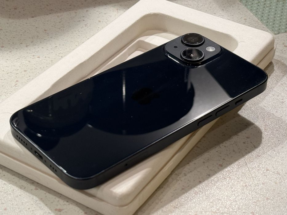 iPhone 14 128GB Black – Перфектен, 100% Батерия!