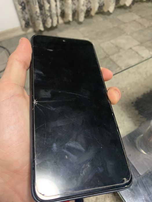 Vand redmi 10 in state ok functionala