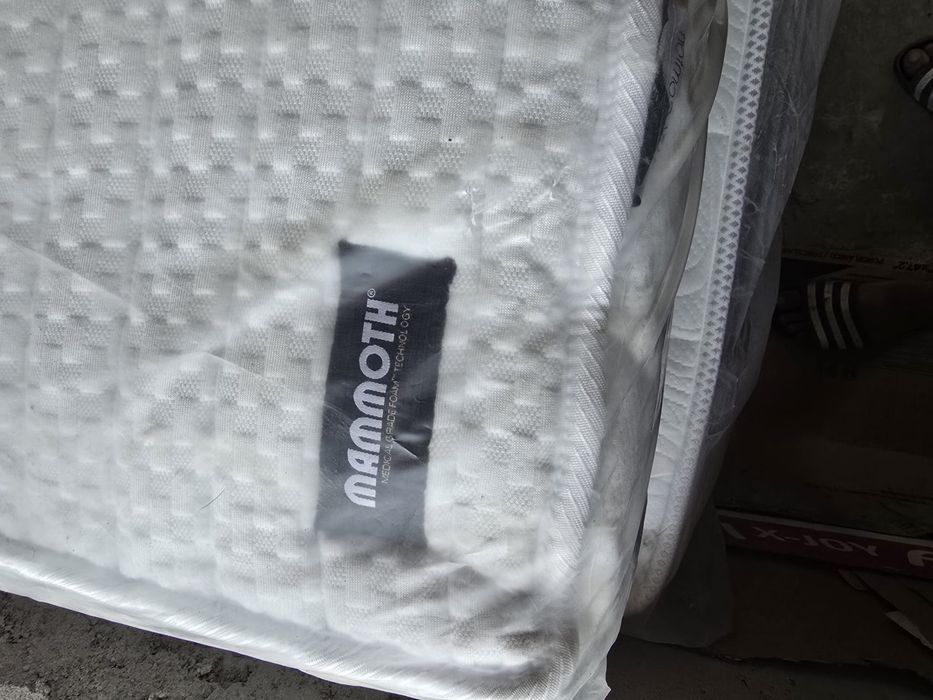 Vand saltele 180x200 si 150x200