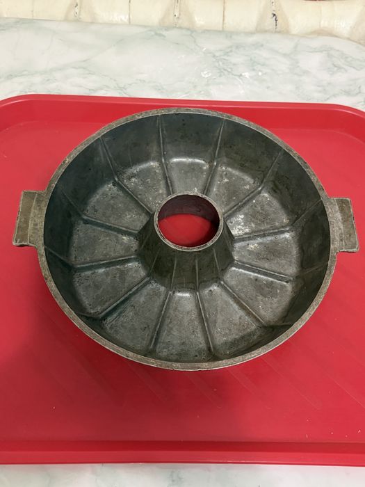 Продам вафельницу советскую