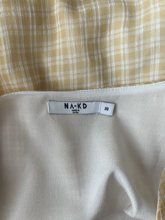 Rochie vaporoasa galbena