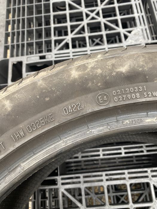 245/45/19 Континентал  Летни