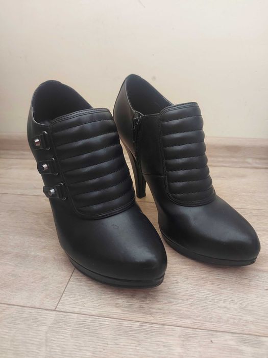 Боти от Еко кожа, номер 39