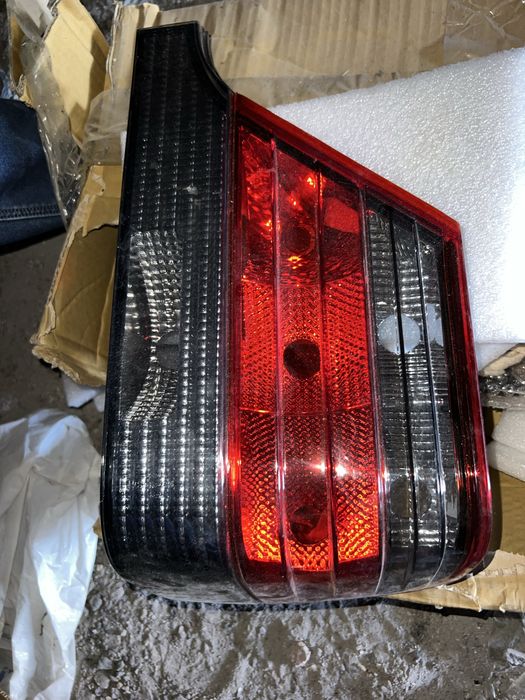W140 кабан зад фонари новые