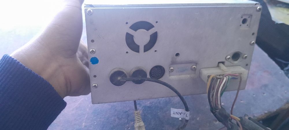 Supra SWD603 manitor sotiladi