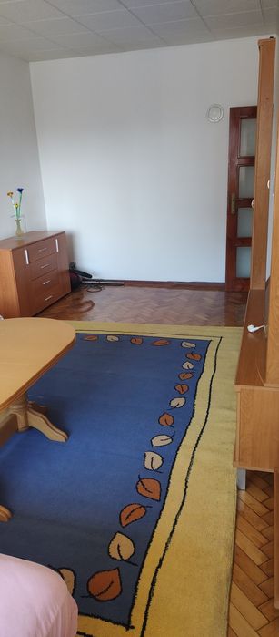 Дава се под наем Тристаен апартамент в Ямбол, Възраждане - 70 кв.м за 248.88 € - Снимка #1