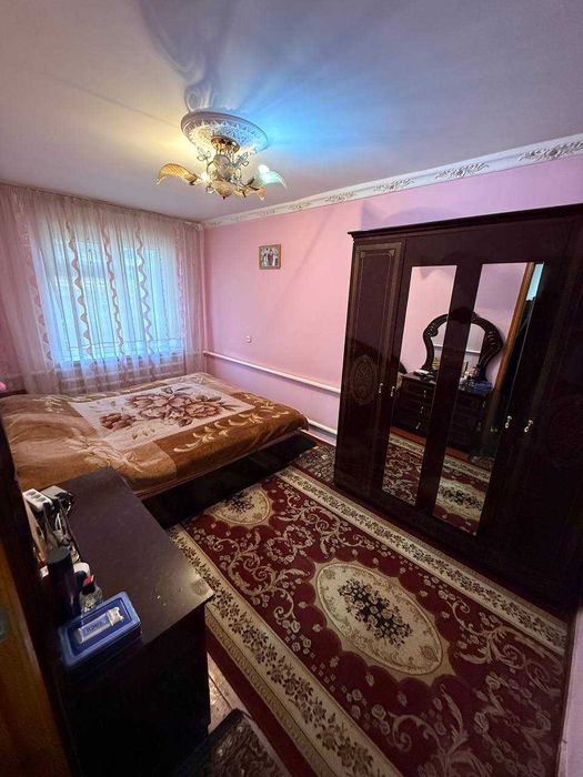 Uy sotiladi , Tipografiyada