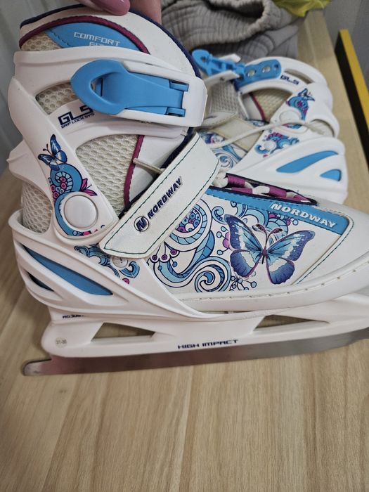 Продам коньки для девочки
