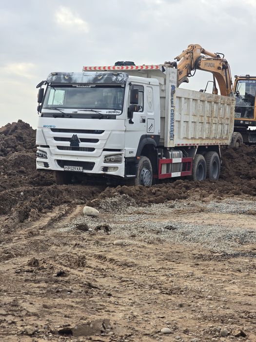 Хово (Xowo)Самосвал сотилади