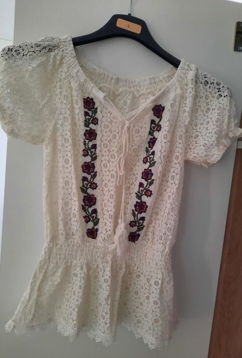 Ie tradițională pt femei